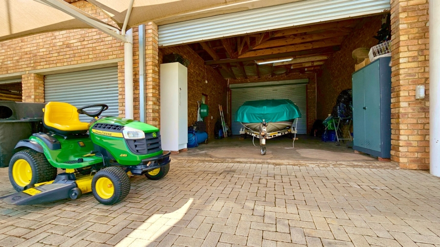 3 Bedroom Property for Sale in Oranjeville Free State